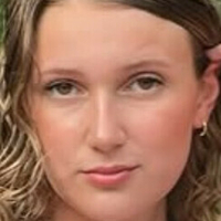 Marianne Filiatrault Çıplak