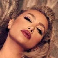 Maya Diab Çıplak
