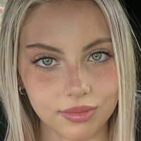 Mia Smith Çıplak