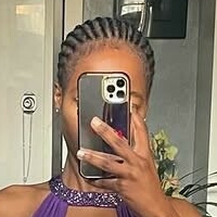 mitchumtanya Çıplak