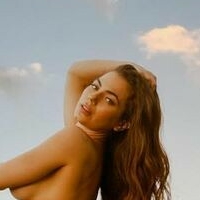 Nágela Barros Çıplak