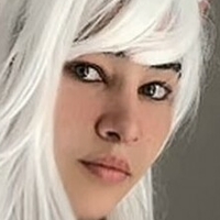 Naila Iqbal Çıplak