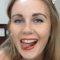 NaughtyGardenGirl Çıplak
