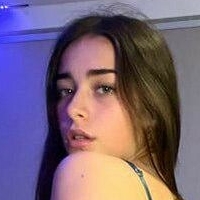 nextdoorleslie Çıplak