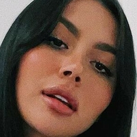 Nicole Betancur Çıplak