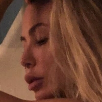 Nicole Peachy1 Çıplak