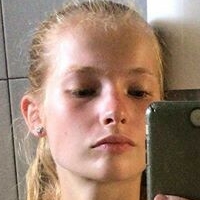 Nicole Sapir Çıplak