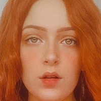 Oriana Leal Çıplak