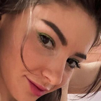 Peacheekitty Çıplak