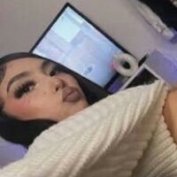 Petitebbywinni Çıplak