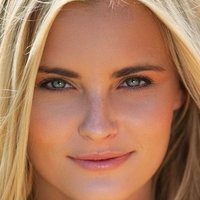Petra Silander Çıplak