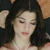 Phoebe Gates Çıplak