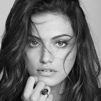 Phoebe Tonkin Çıplak