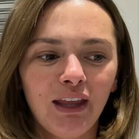 Poppyhollins Çıplak