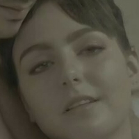 Regina Pavon Çıplak