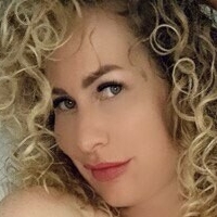 reife-mina Çıplak
