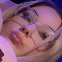 Rialovesyu Çıplak