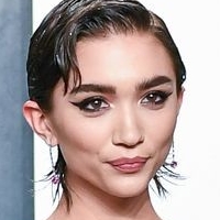 Rowan Blanchard Çıplak