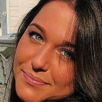 Sabina Badzim Çıplak