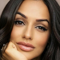 Saira Choudhry Çıplak
