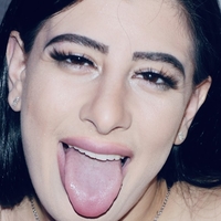 Serenasinsxxx Çıplak