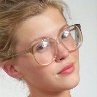 Sharon Hinnendael Çıplak