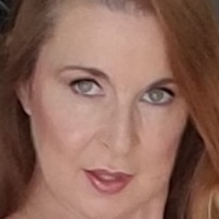 Sharon Janney Çıplak