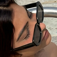 Shine Kaur Çıplak
