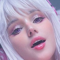 Shirogane-Sama Social Media Thread Çıplak