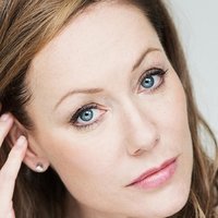 Simone-Élise Girard Çıplak