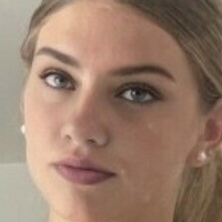 Skylar Brooks Çıplak