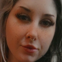 sluttypotato Çıplak