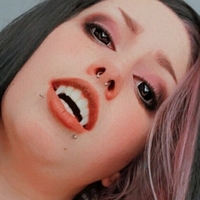 Slyvampyre Çıplak