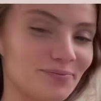 Smilla Gyldion Çıplak