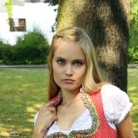 Sonja Bertram Çıplak