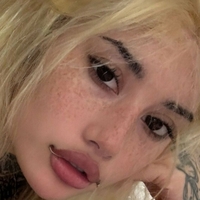 stripperd0ll Çıplak