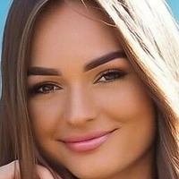 Sy.lwiaaa Çıplak