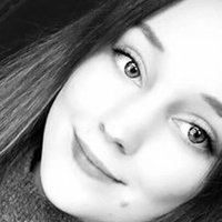 Tabea Bettin Çıplak