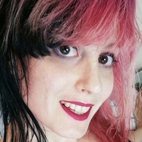 Talia Bloodina Çıplak