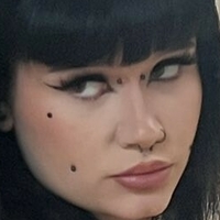 trinbxby Çıplak