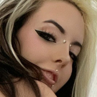 Valerie Vampyr Çıplak