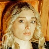 Verite Çıplak