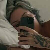 Whiterabbits Çıplak