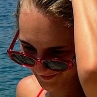 Yana Dombrovskaya Çıplak