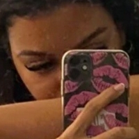 yasmine_bhllc Çıplak