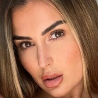 Yasmine Fox Çıplak
