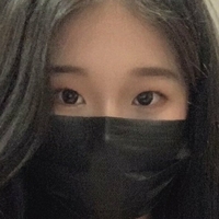 Yeonaxo Çıplak