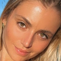 Zoé Blondy Çıplak